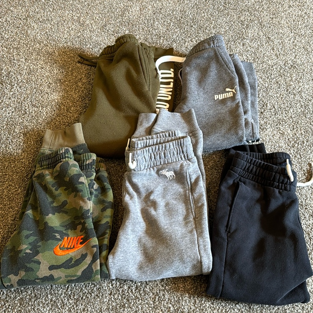 Sweatpant/jogger Bundle including AbercrombieKids, Nike, Puma